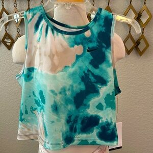 NWT Nike Top